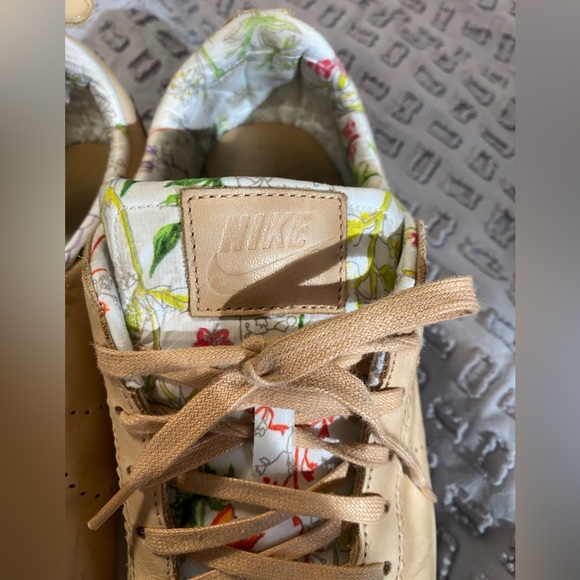 Nike Tan Leather Cortez Sneakers Size 8.5 - Picture 5 of 7